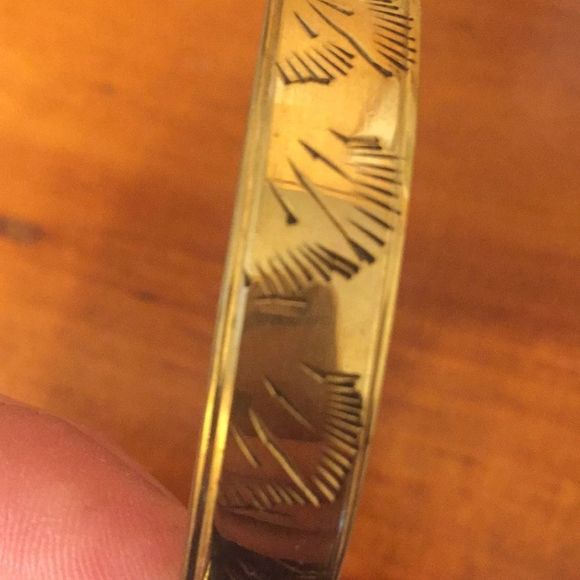 Bangle bracelet, brass, vintage stackable stack - Picture 2 of 4